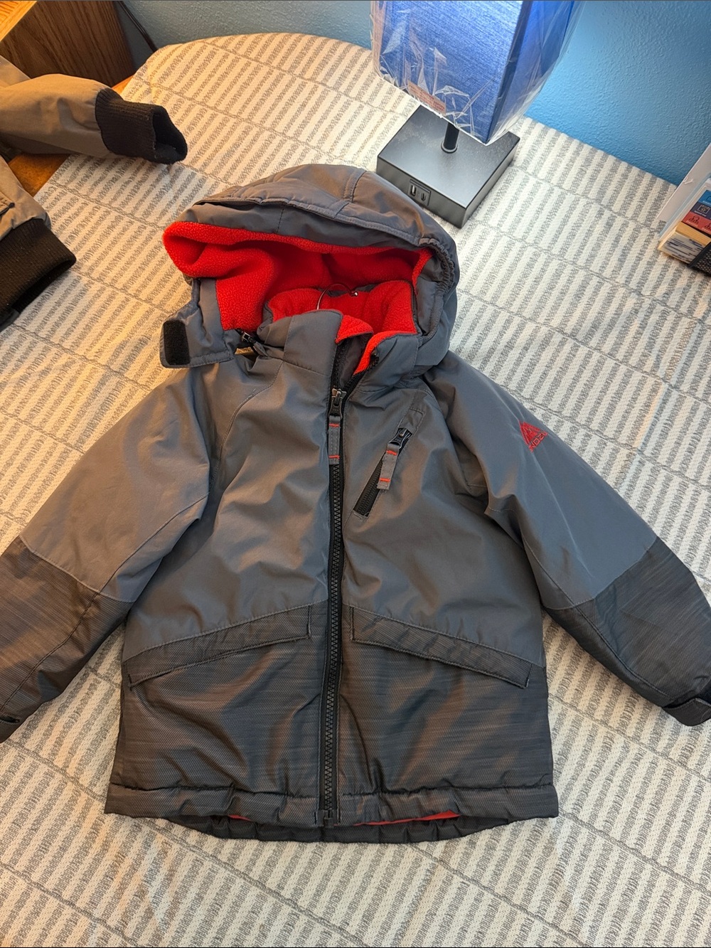 Snozu Gray Jacket with Red Lining Hooded Puffer